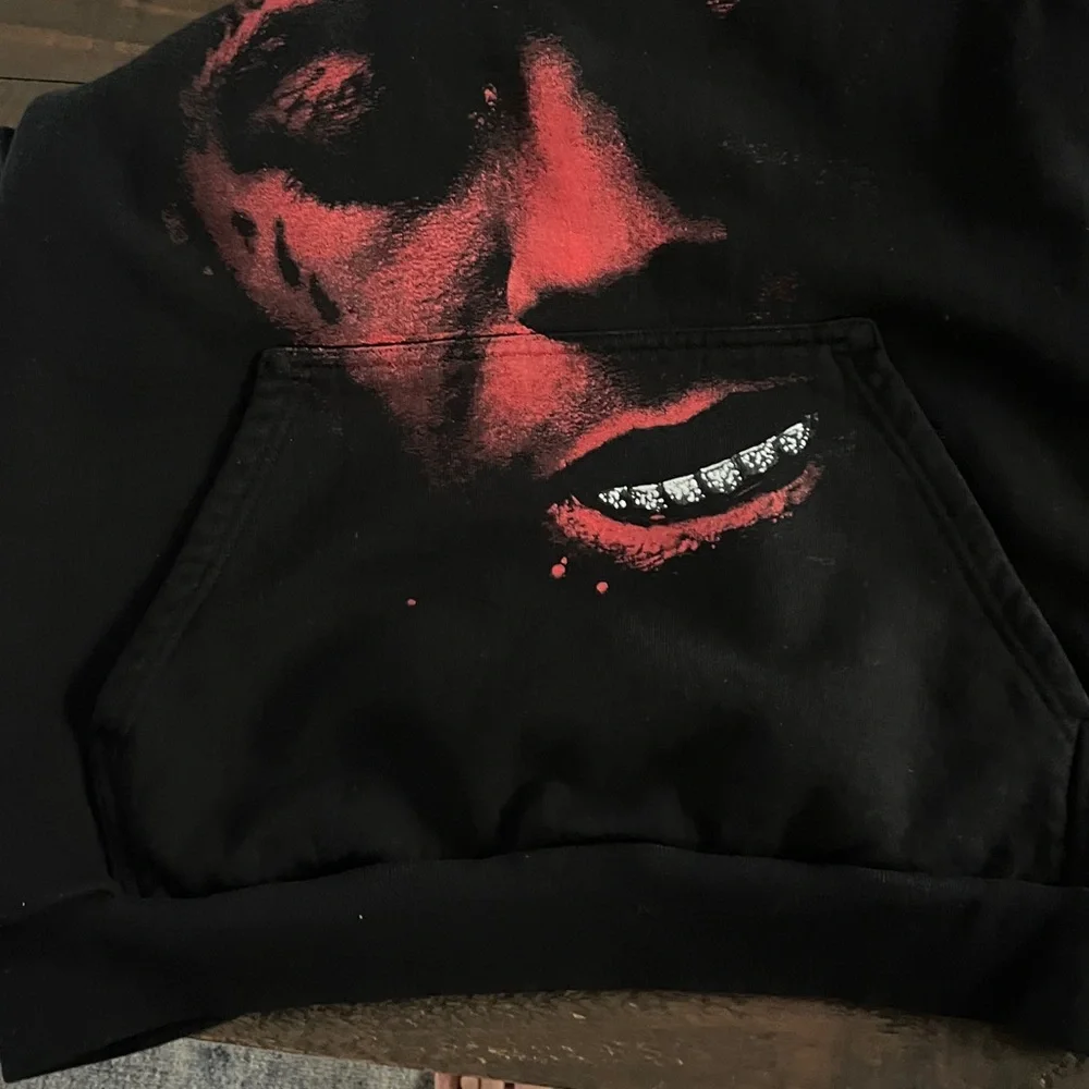 Lil Wayne Tha Carter 2024 Young Money Official Merch Hoodie - Picture 14 of 14